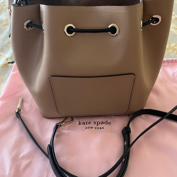 Kate Spade bucket bag - Picture 4 of 7
